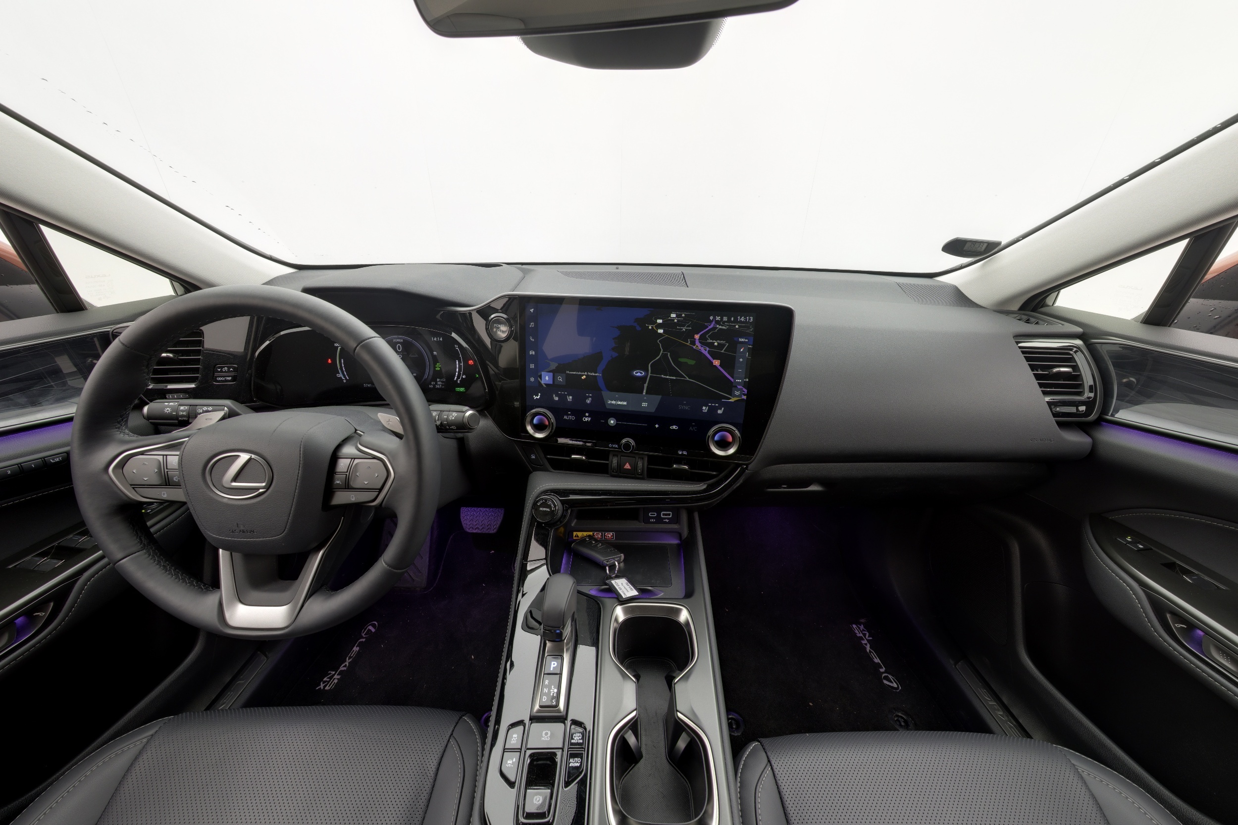 Lexus NX 2024