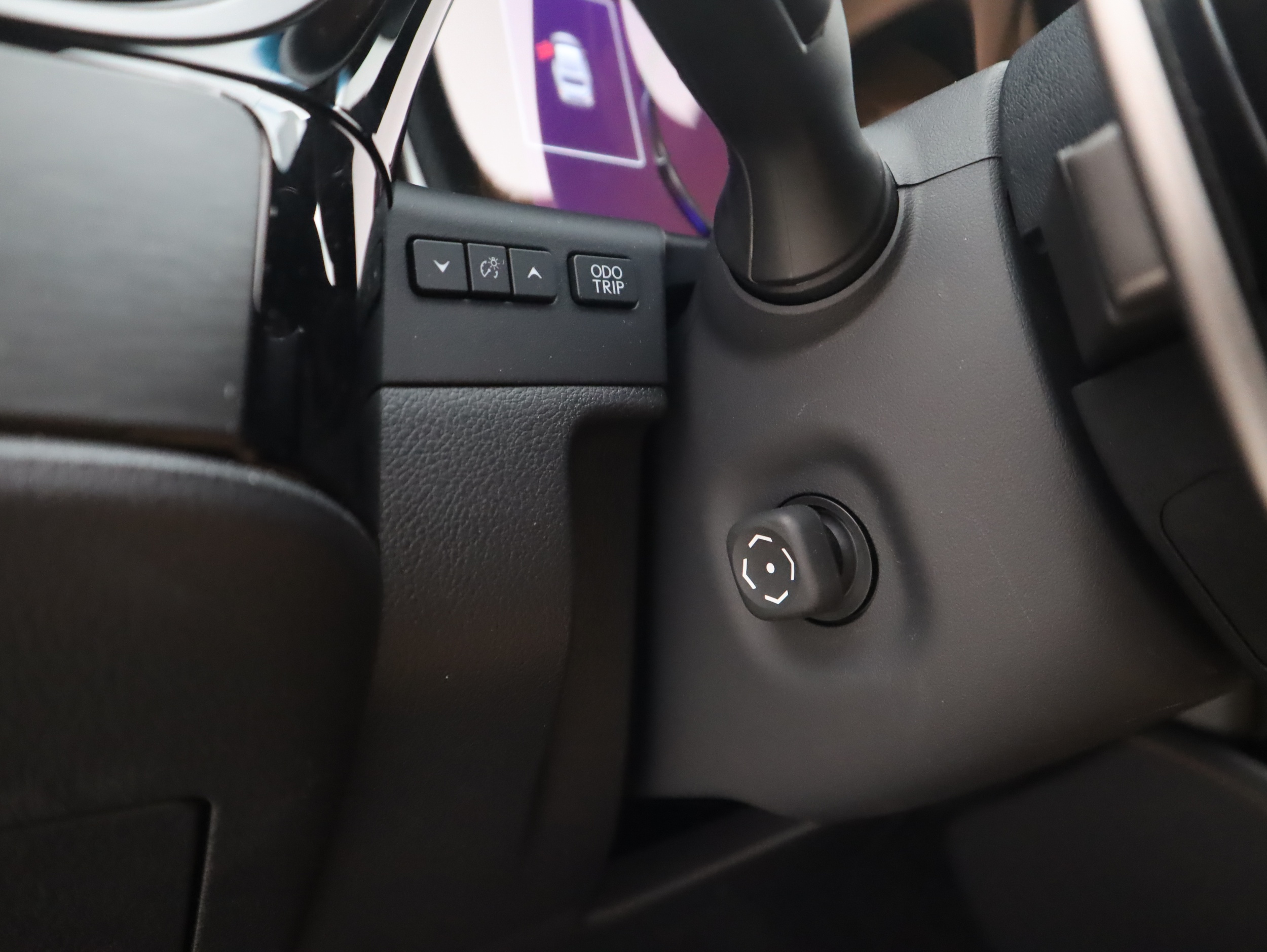 LEXUS ES 2024