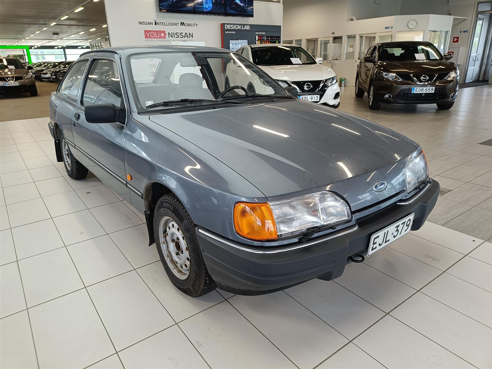 Ford Sierra Ford Sierra 2D SIERRA 1.8 CL 1988, kuva 2/6