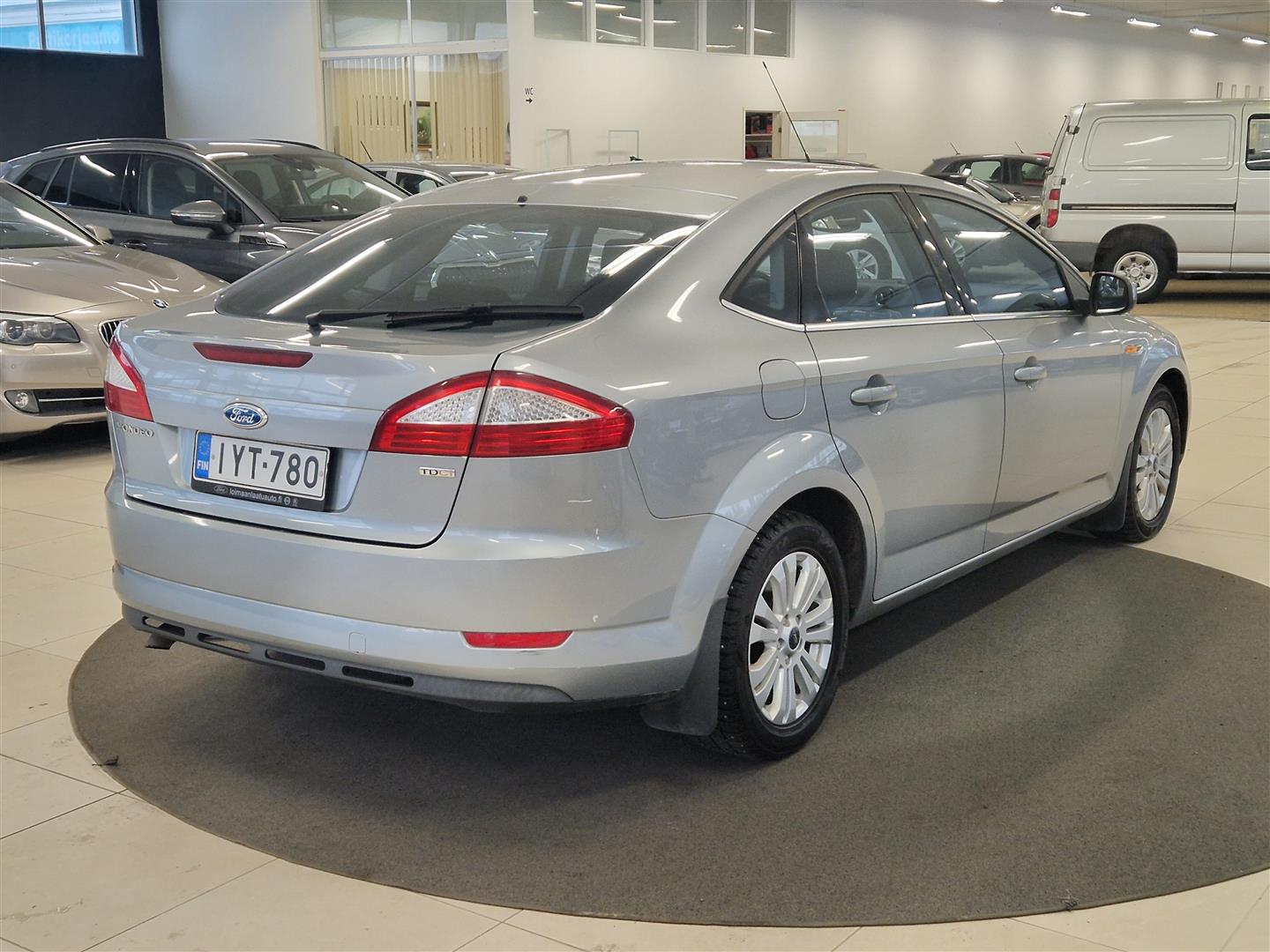 Ford Mondeo 2009, kuva 3/16