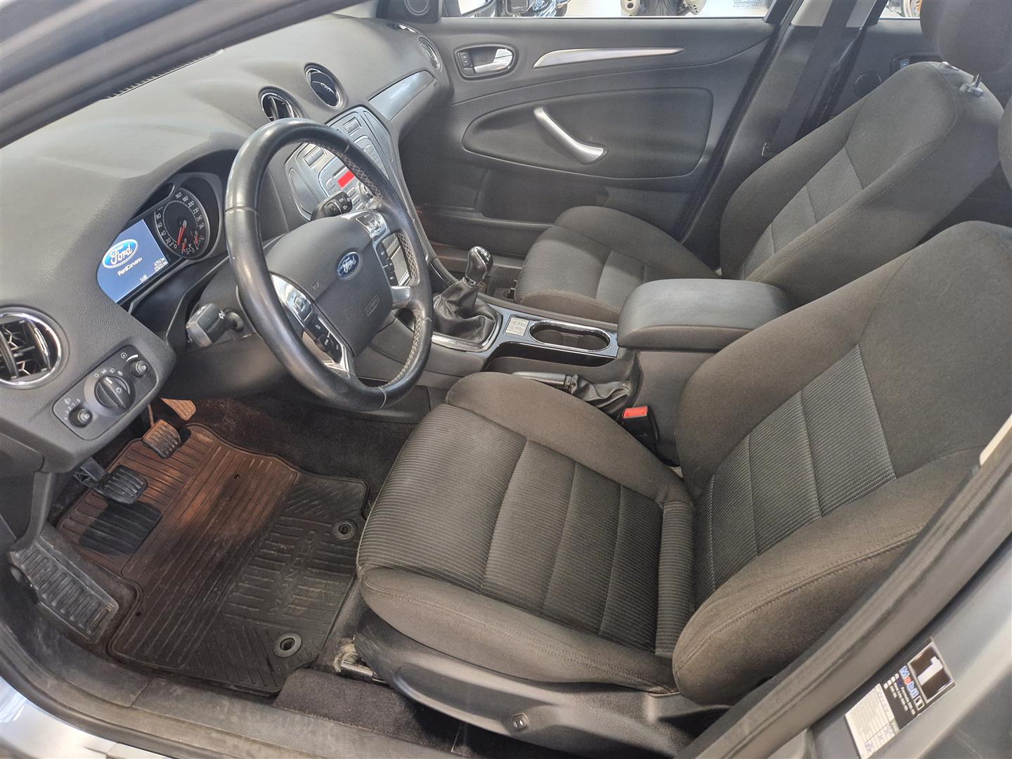 Ford Mondeo 2009, kuva 7/16