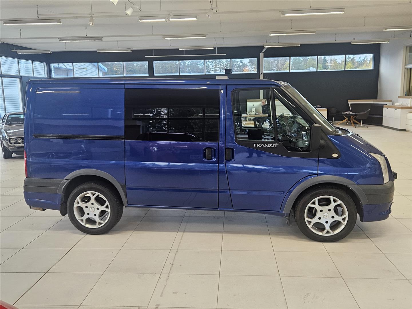 Ford Transit SportVan N1 Van 2008, bild 4/32