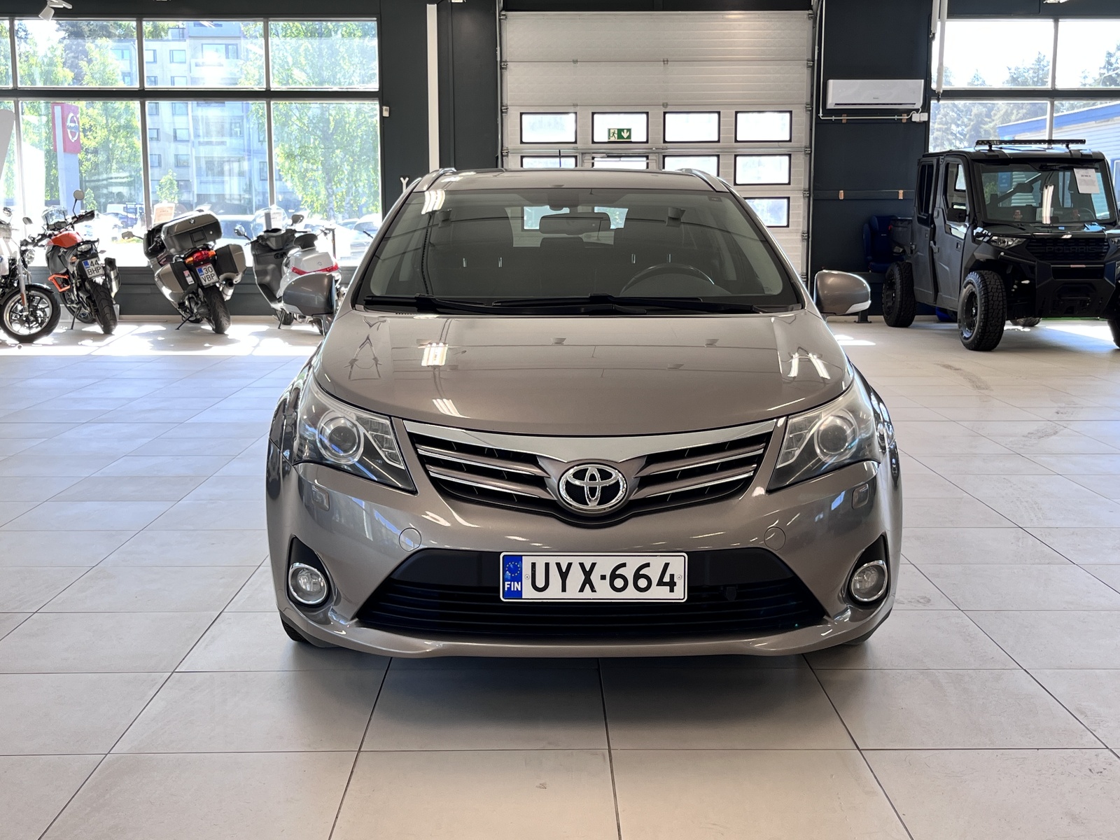 Toyota Avensis 2014, kuva 2/27