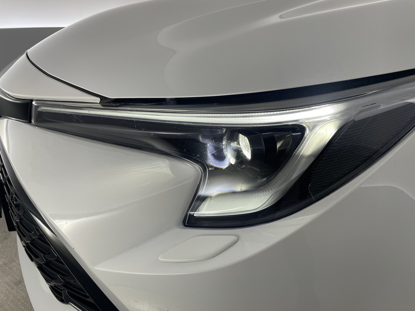 TOYOTA Corolla 2024