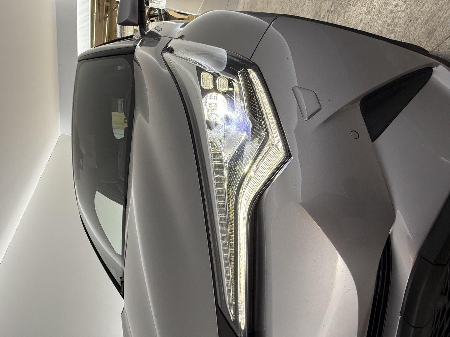 TOYOTA C-HR 2017