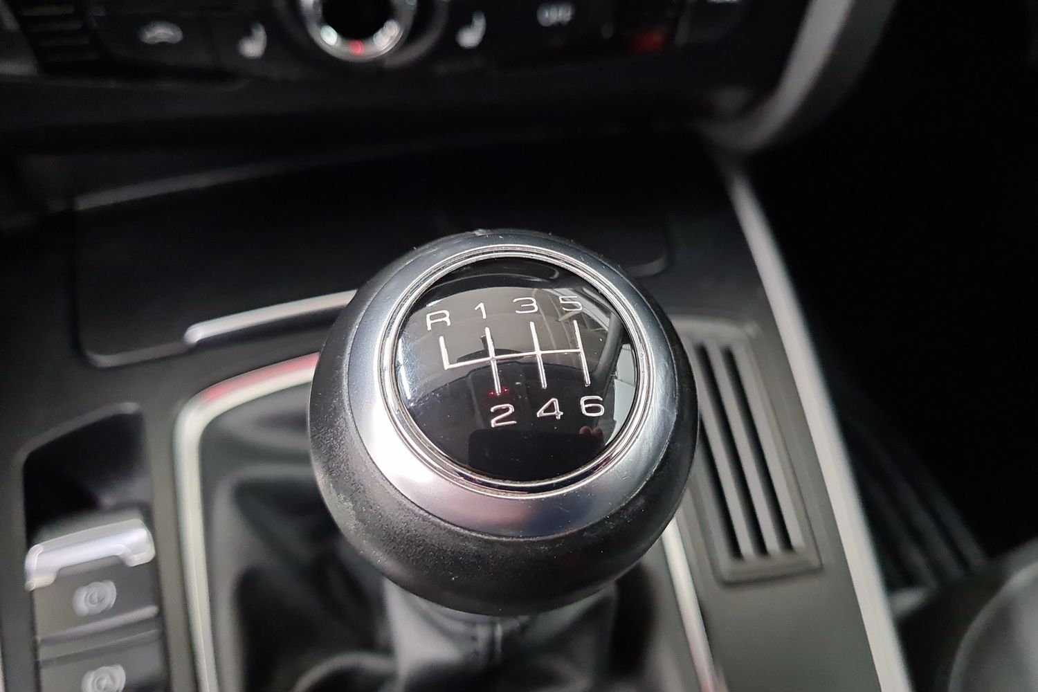 AUDI A4 2014