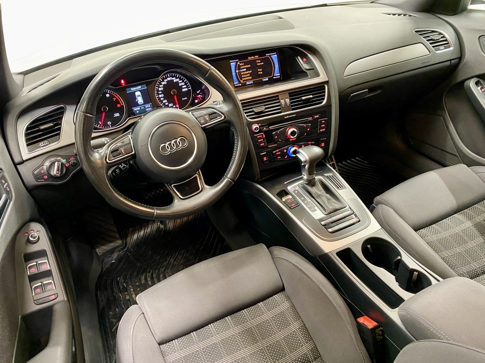 AUDI A4 2013