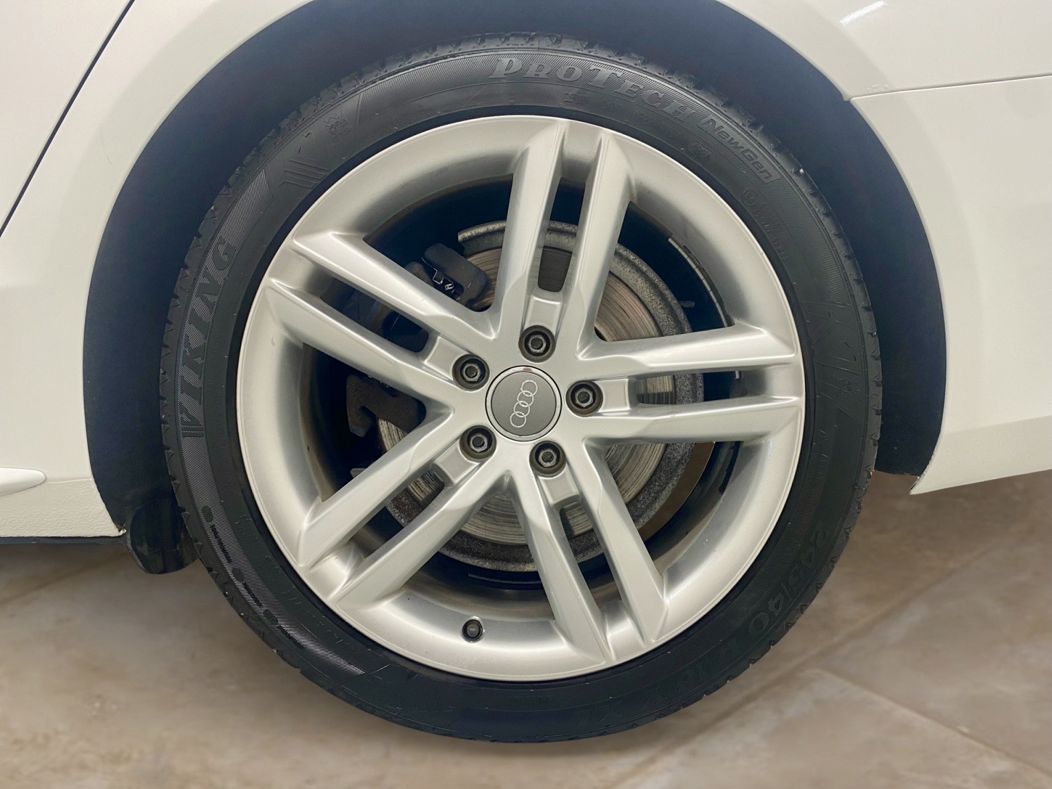 AUDI A4 2013