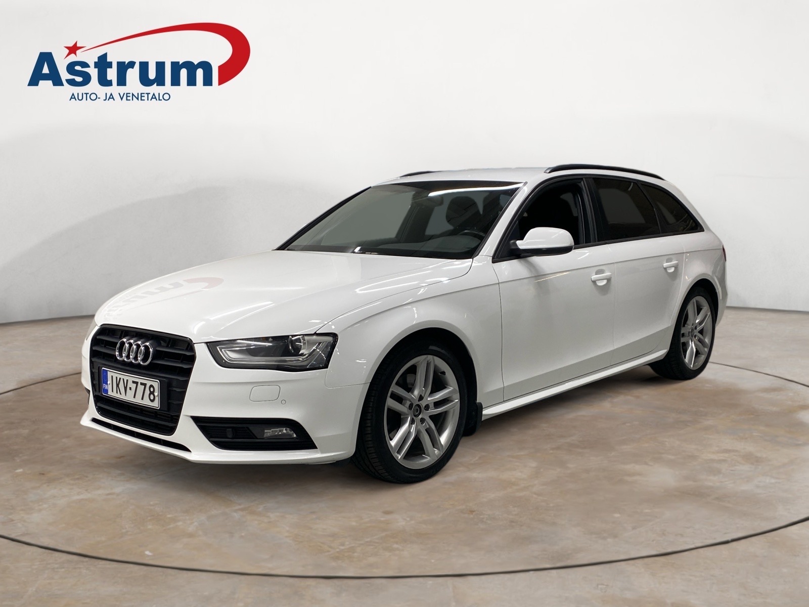 AUDI A4 2013