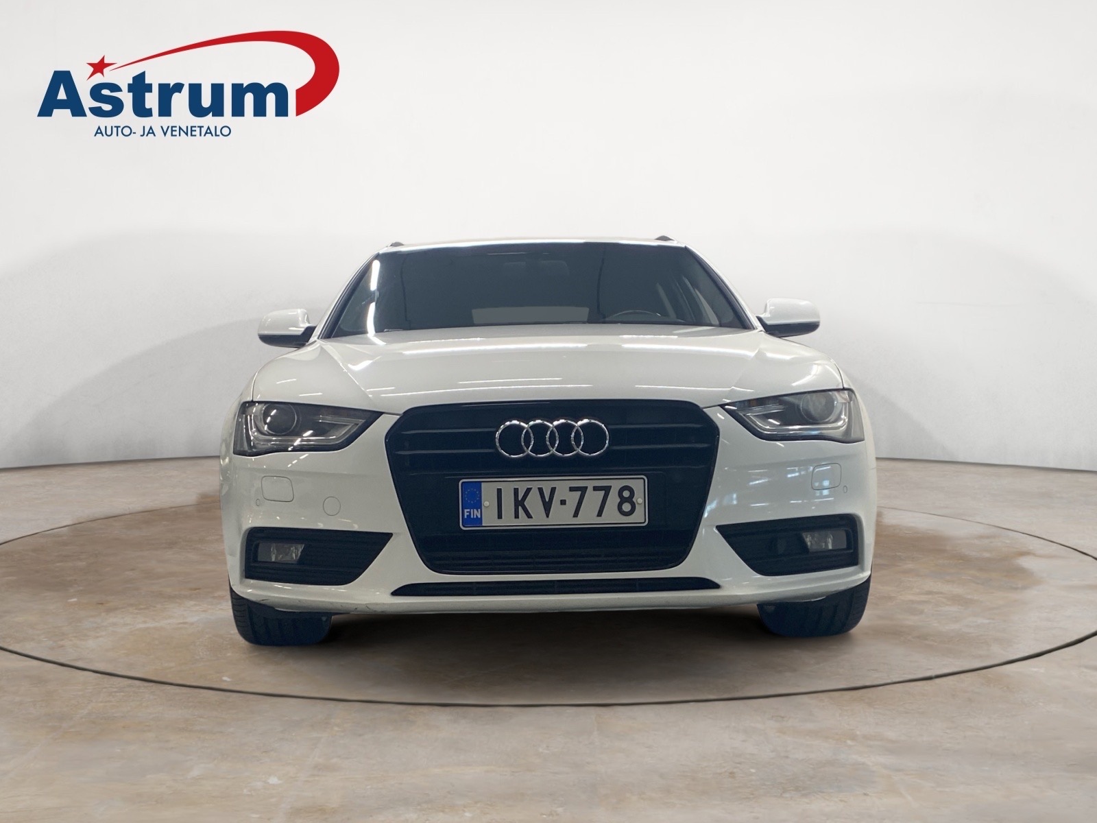 AUDI A4 2013