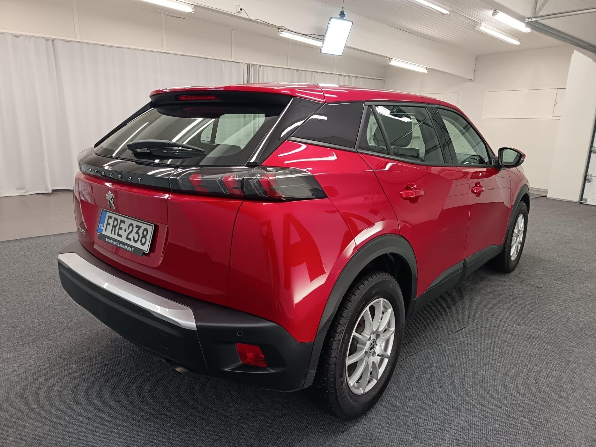 PEUGEOT 2008 2021