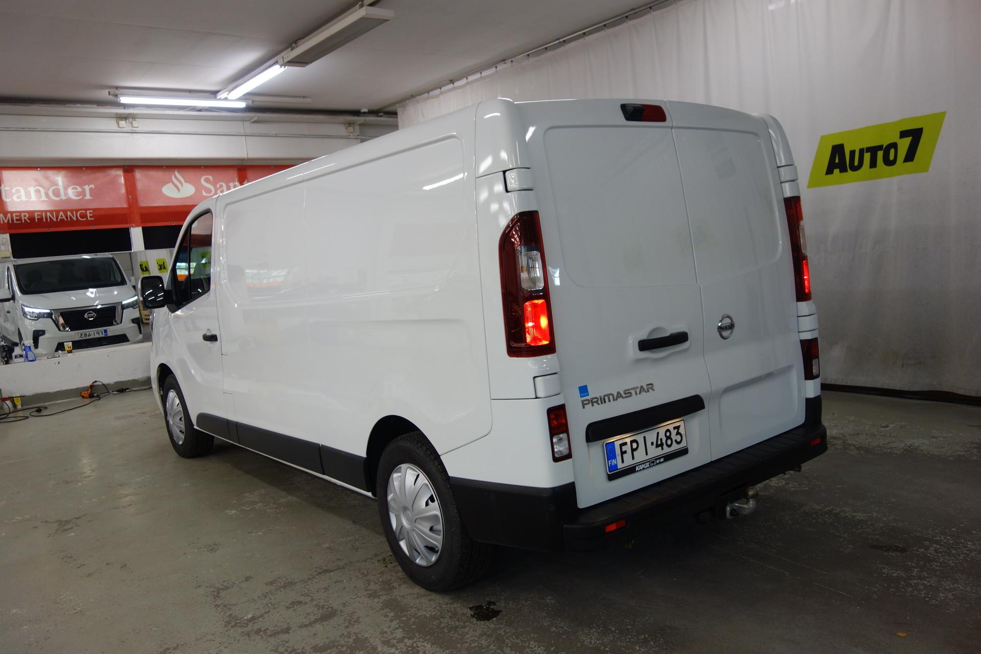 NISSAN Primastar 2023