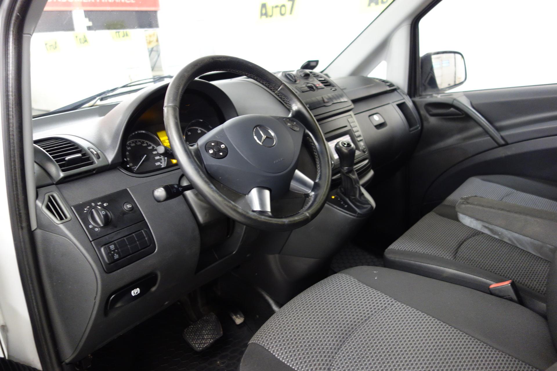 MERCEDES-BENZ Vito 2013