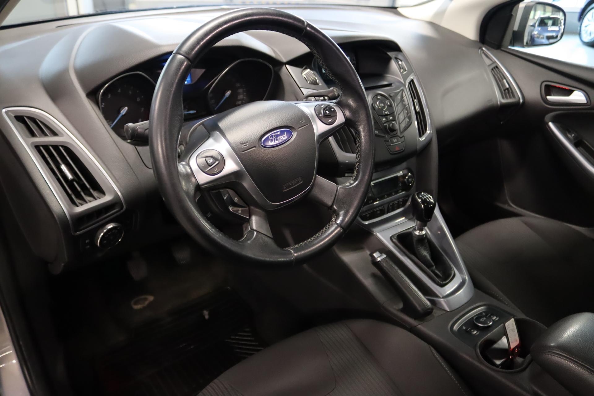 FORD Focus 2013