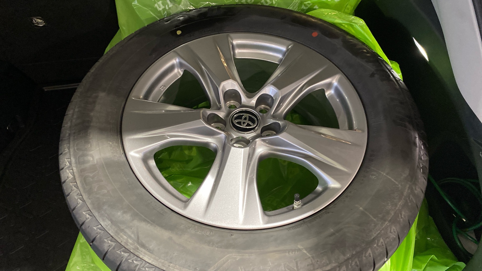 TOYOTA RAV4 2022