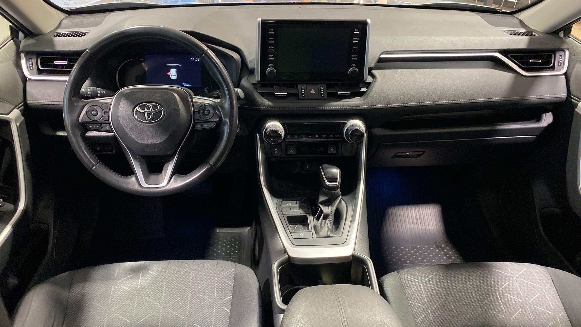 TOYOTA RAV4 2022