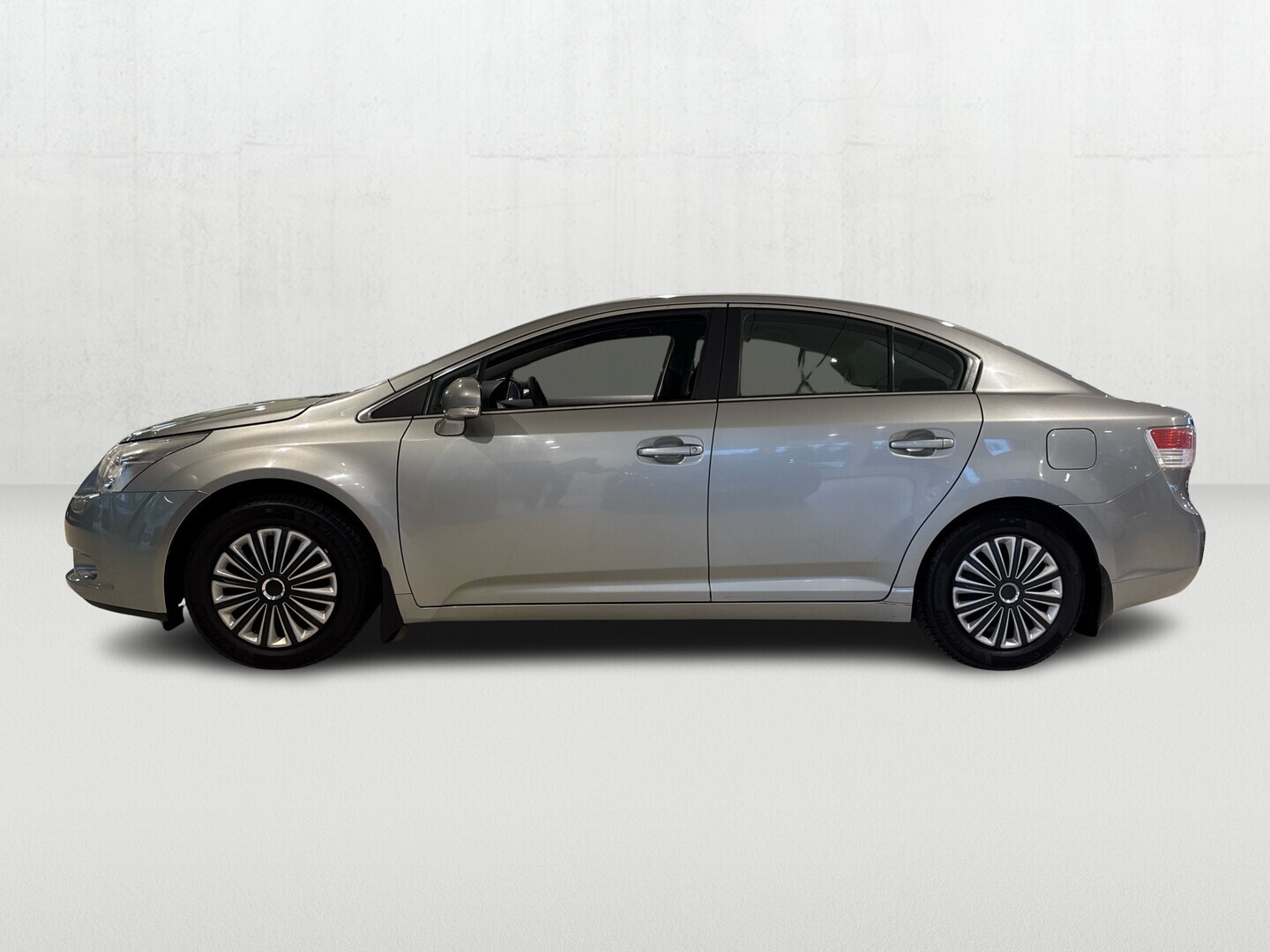 TOYOTA Avensis 2010
