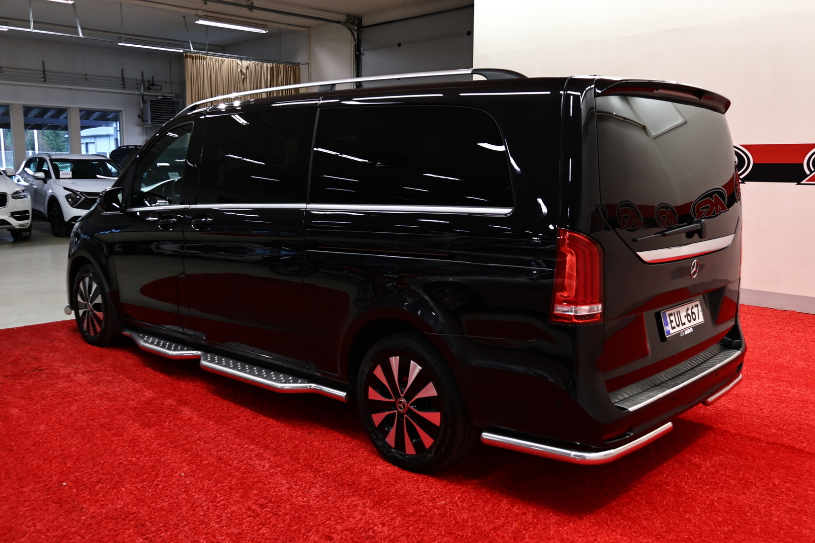 MERCEDES-BENZ V 2022