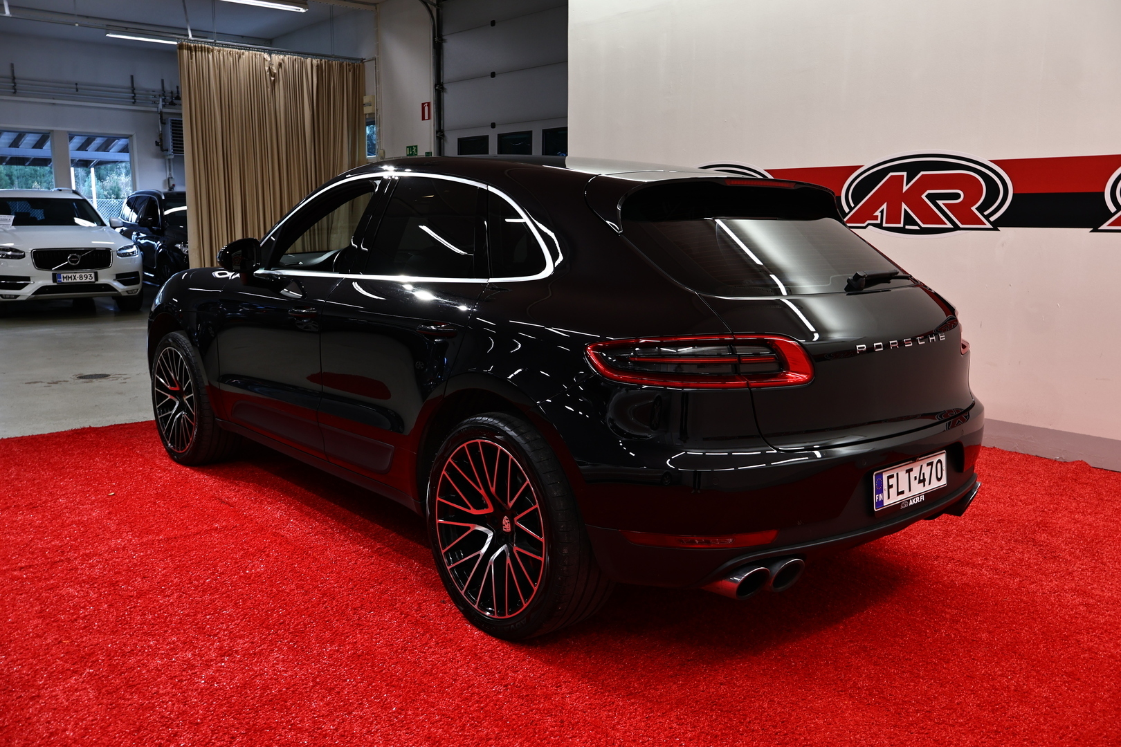 PORSCHE Macan 2015