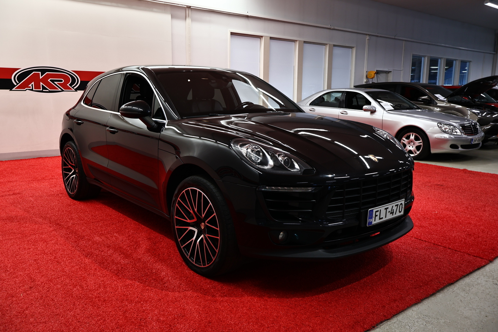 PORSCHE Macan 2015