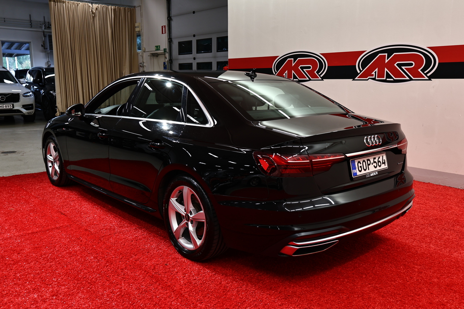 AUDI A4 2021