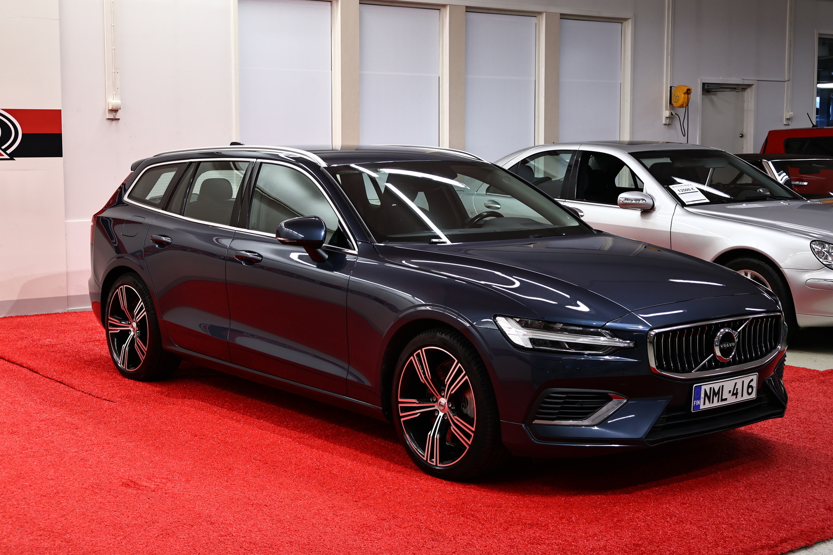 VOLVO V60 2022