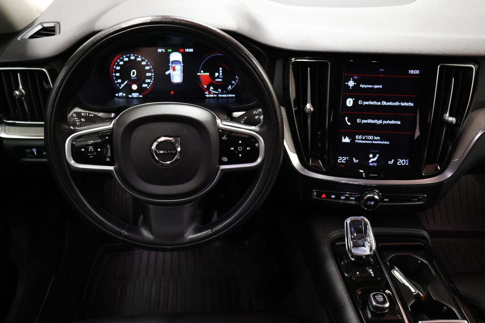 VOLVO V60 2022