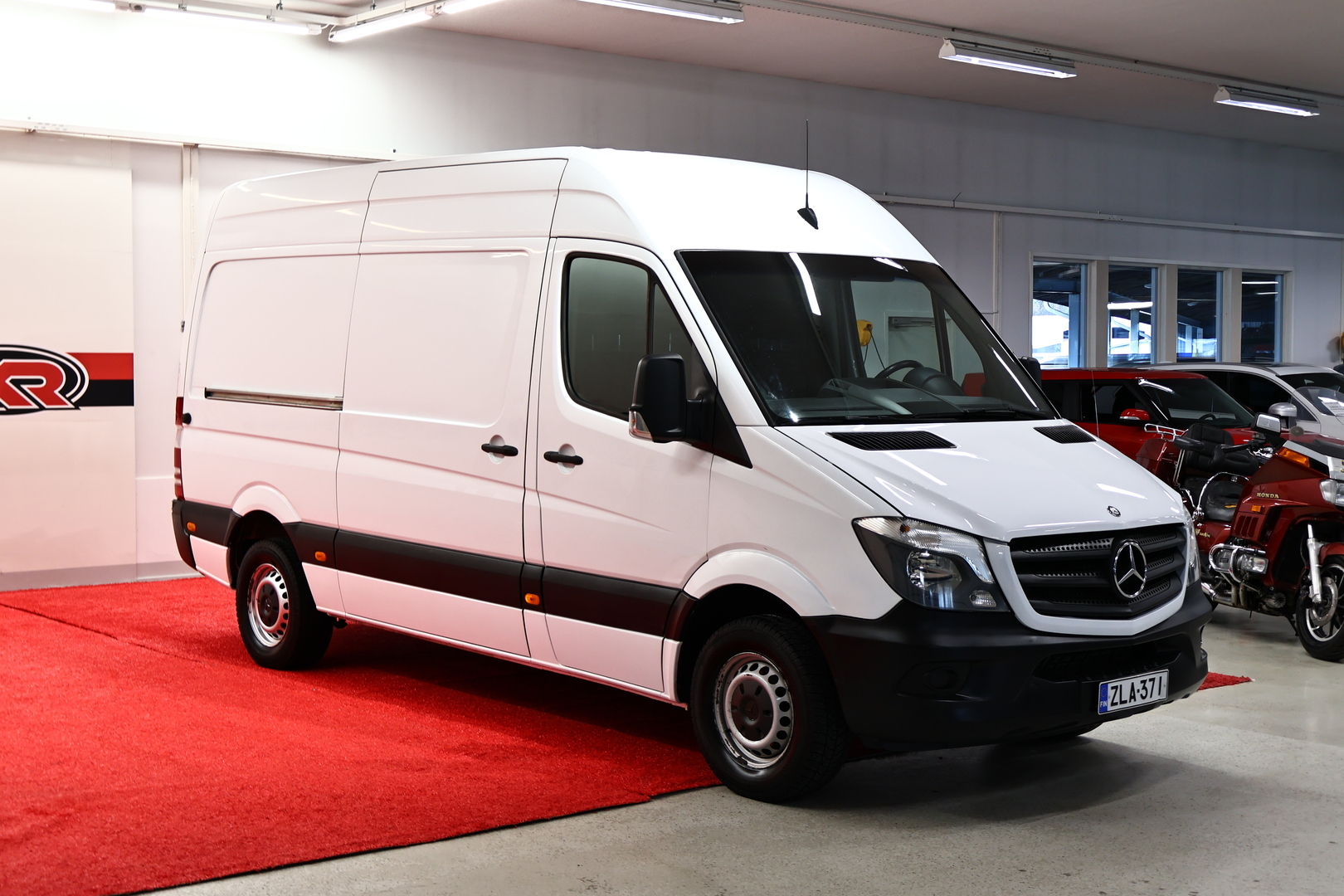MERCEDES-BENZ Sprinter 2013