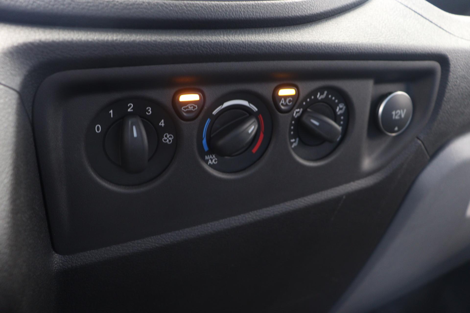 Ford Transit 2019