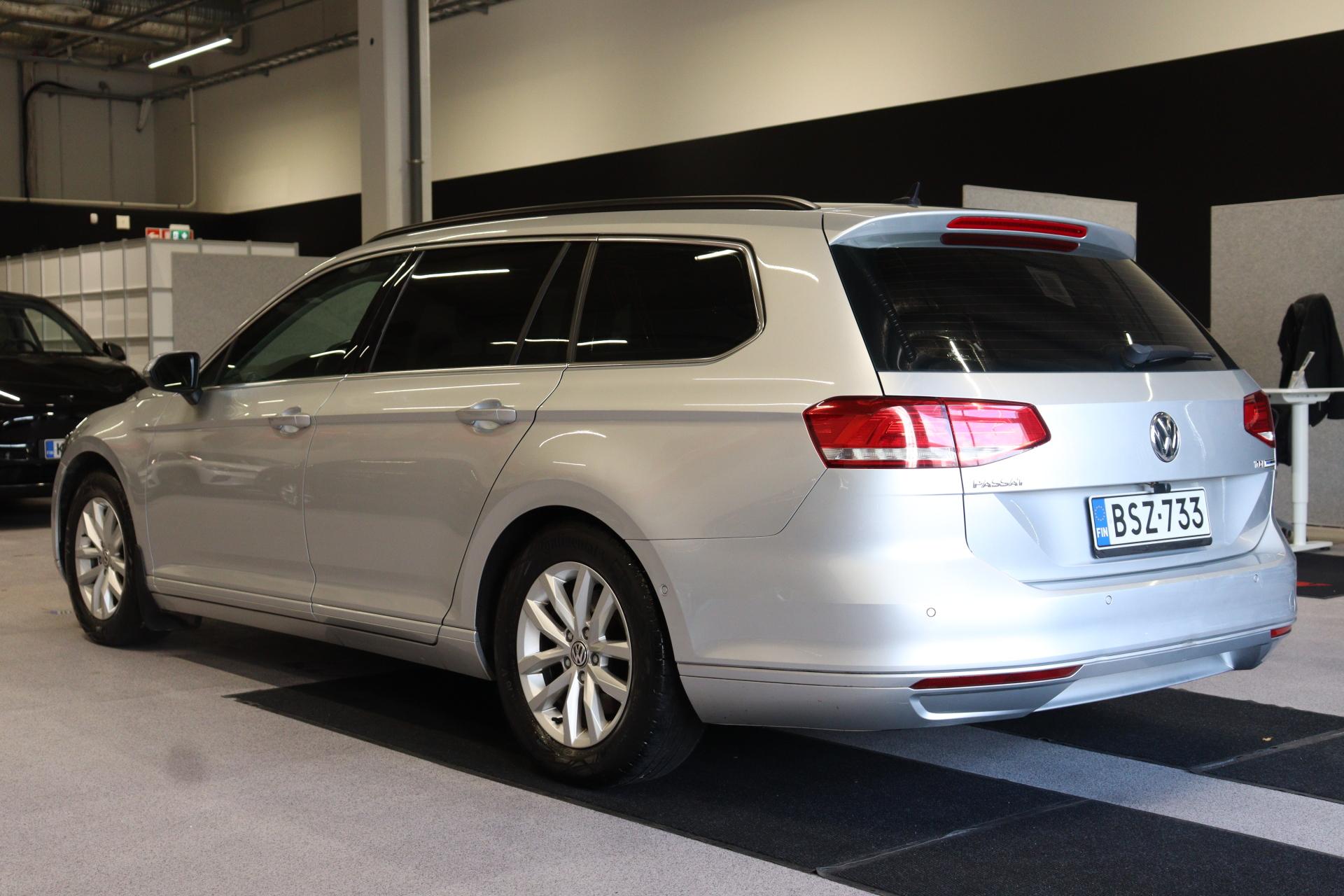 VOLKSWAGEN Passat 2015