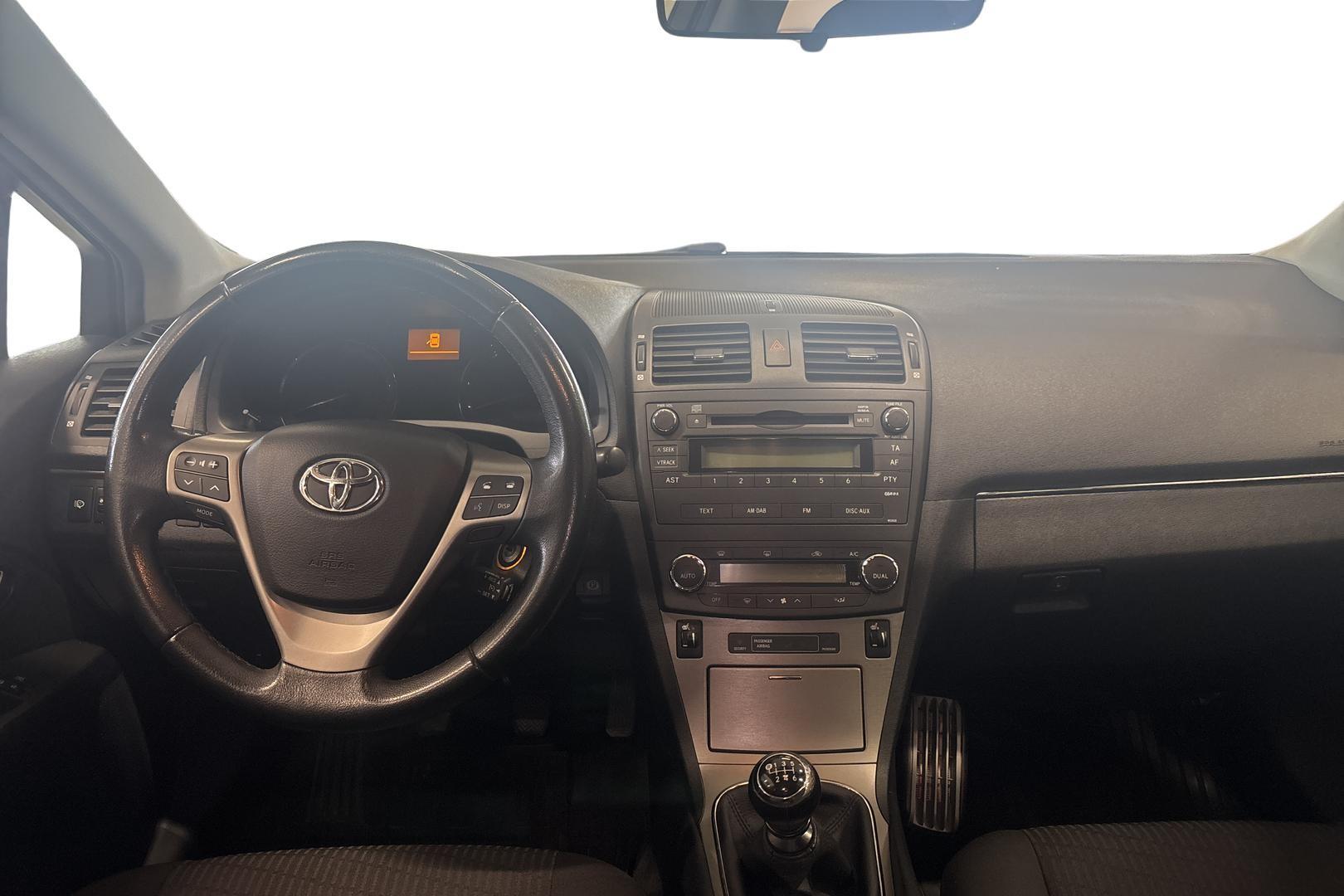 TOYOTA Avensis 2009