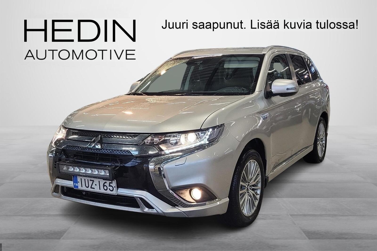 Mitsubishi Outlander PHEV 2021