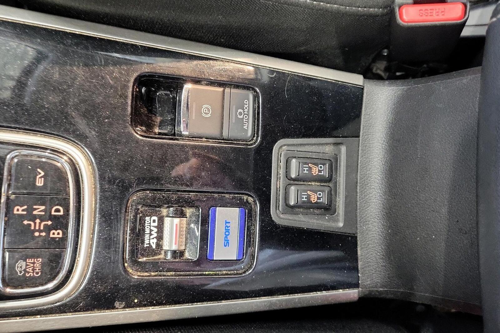 Mitsubishi Outlander PHEV 2021