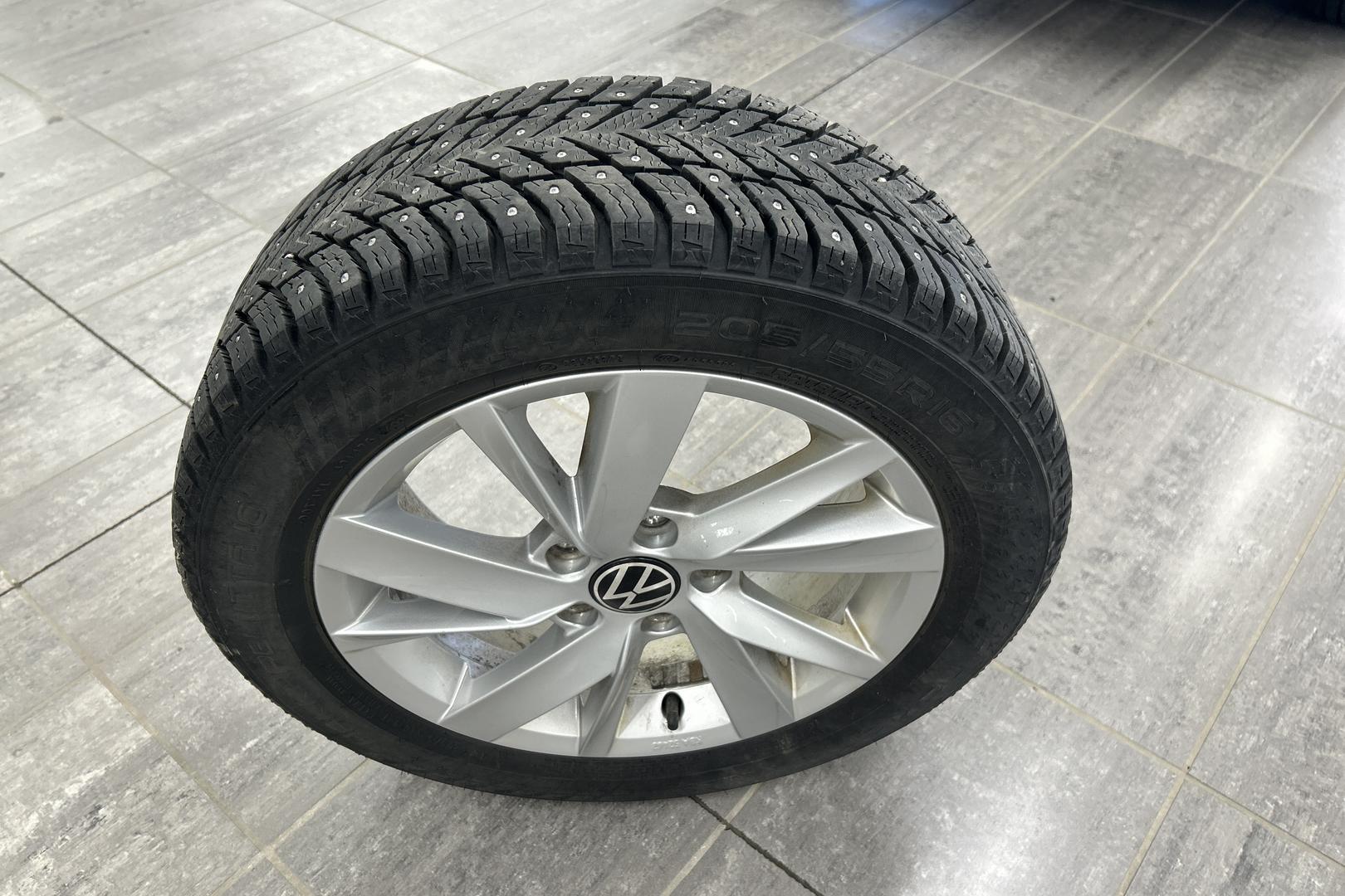 Volkswagen Golf 2022