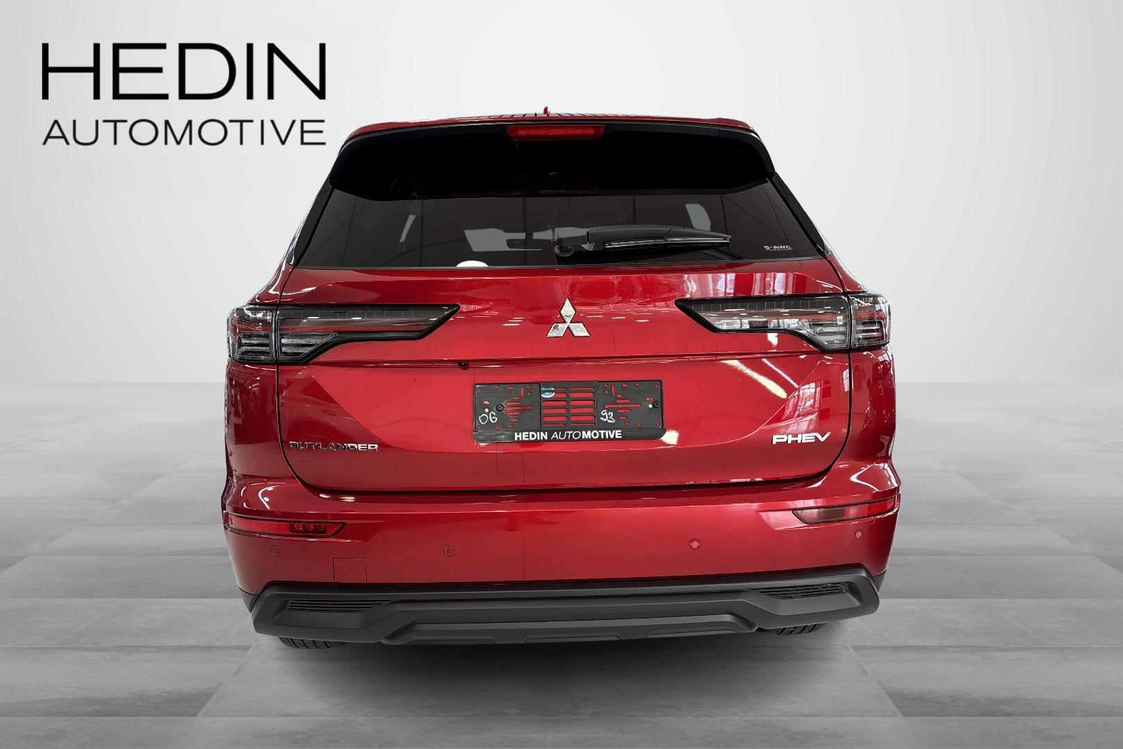 Mitsubishi Outlander 2025