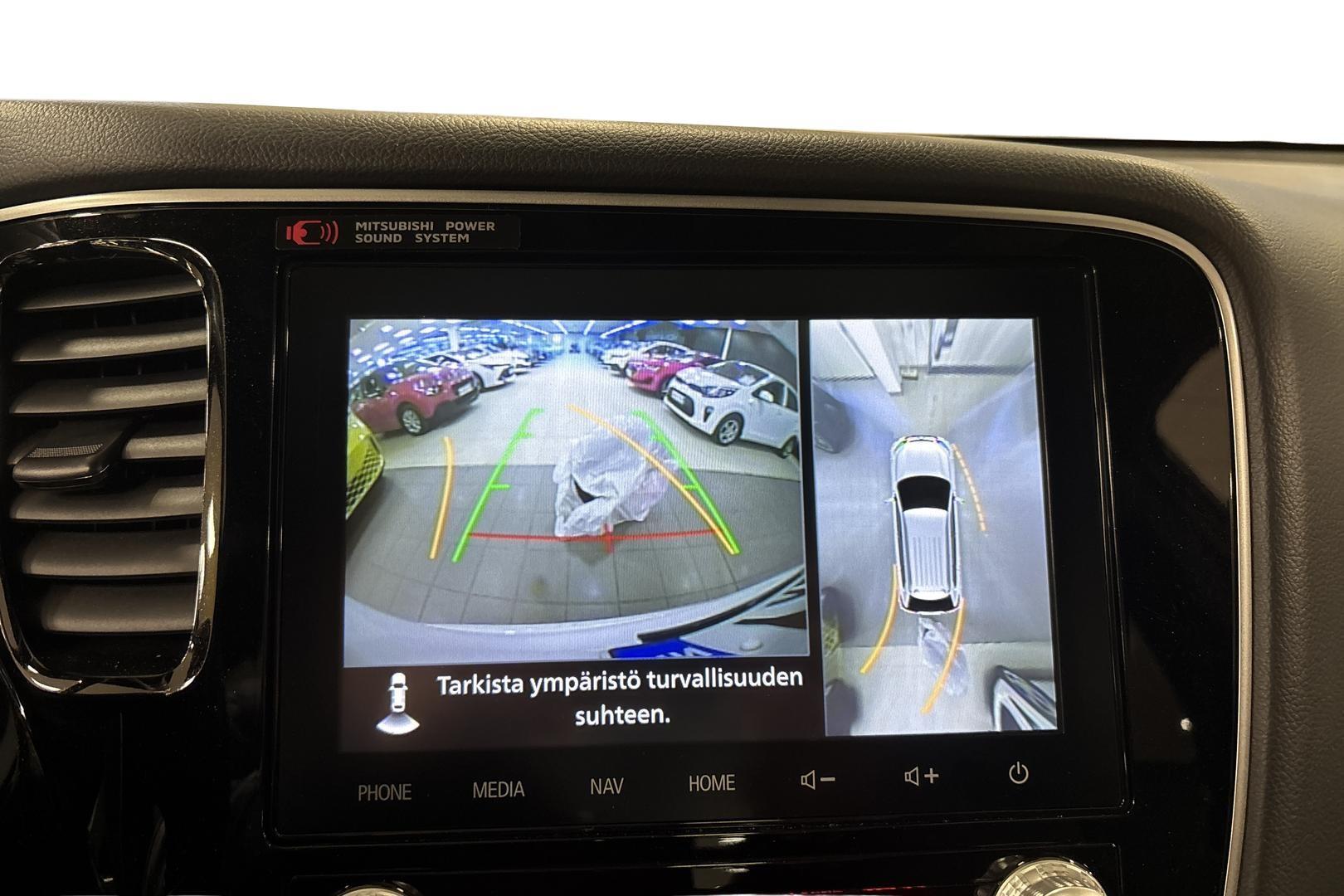 Mitsubishi Outlander PHEV 2020