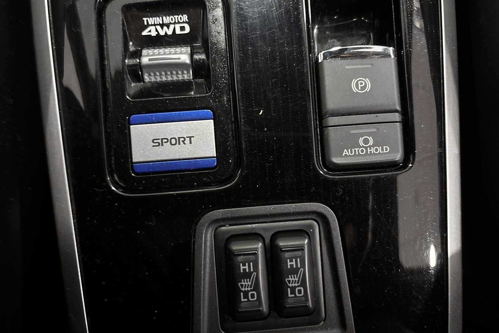 Mitsubishi Outlander PHEV 2020