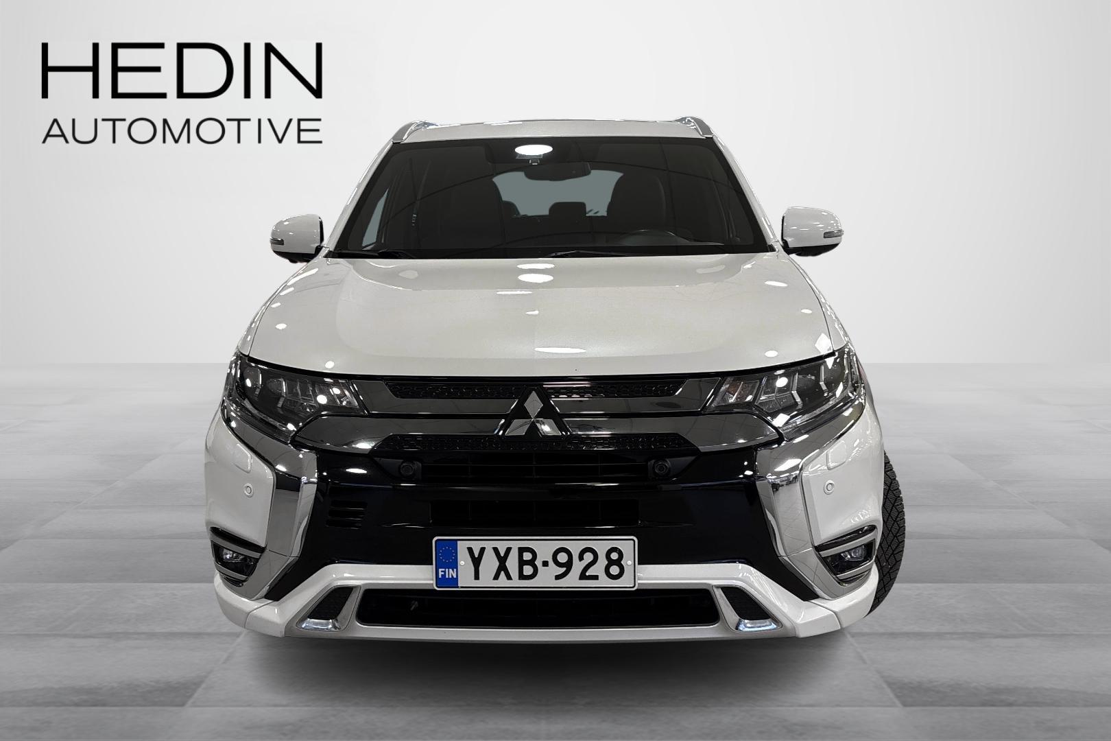 Mitsubishi Outlander PHEV 2020
