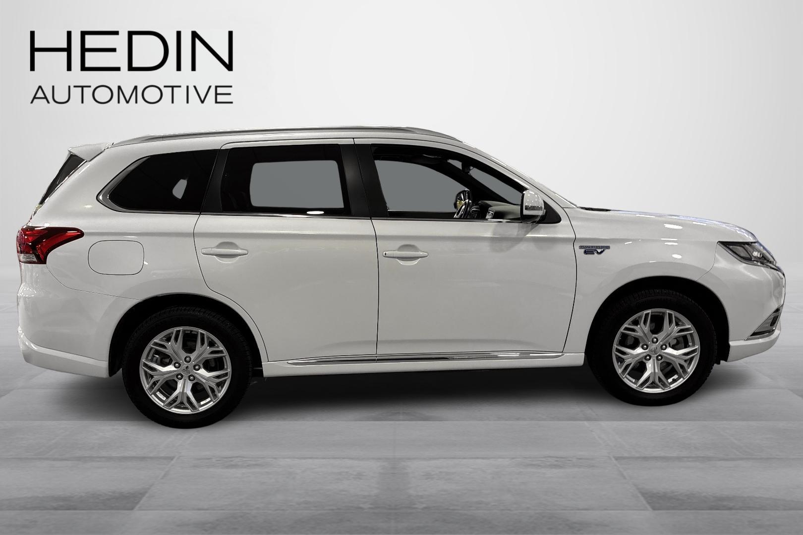 Mitsubishi Outlander PHEV 2020