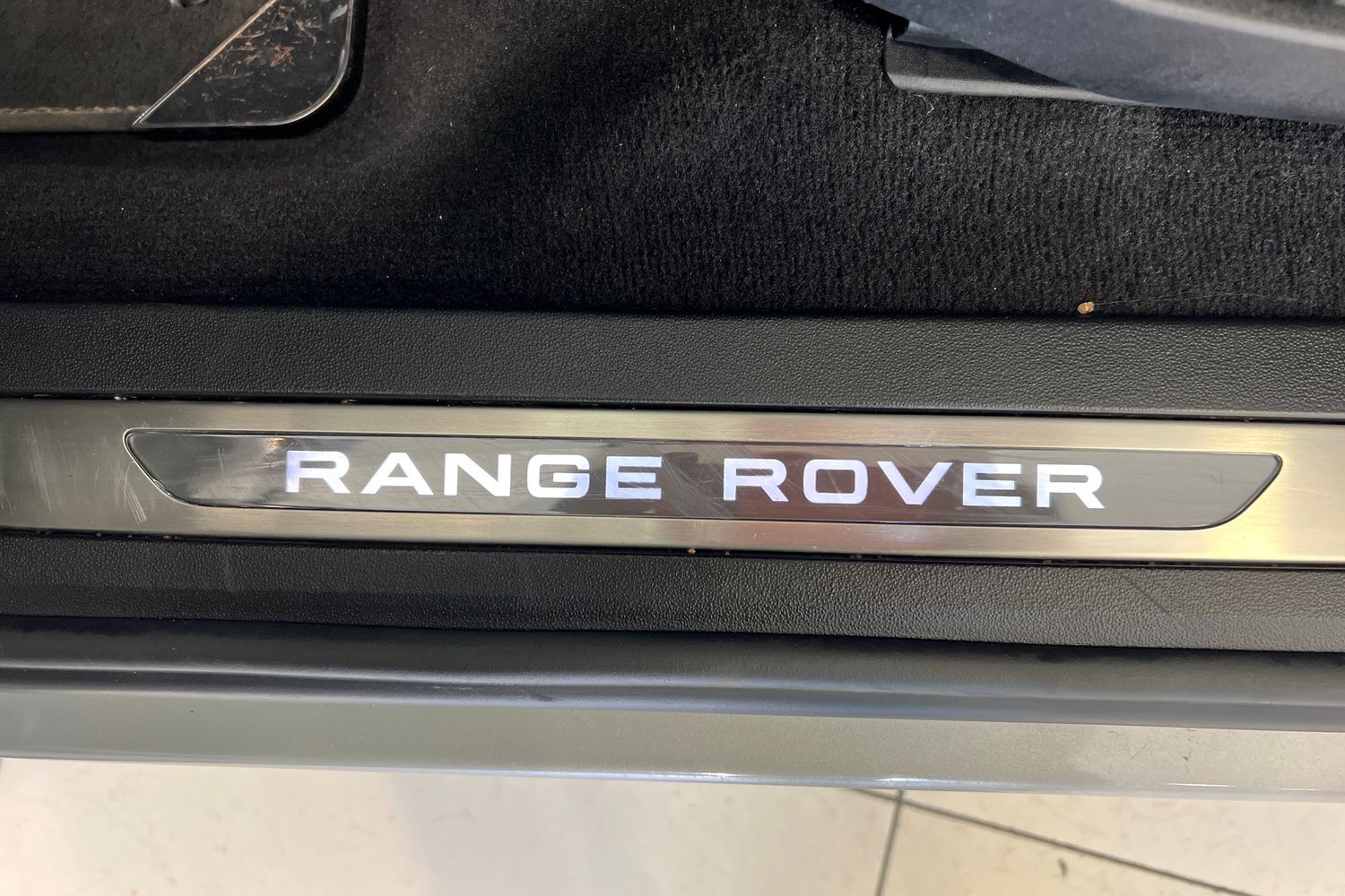 Land Rover Range Rover Evoque 2023