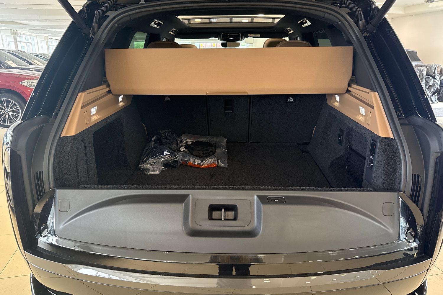 Land Rover Range Rover 2025