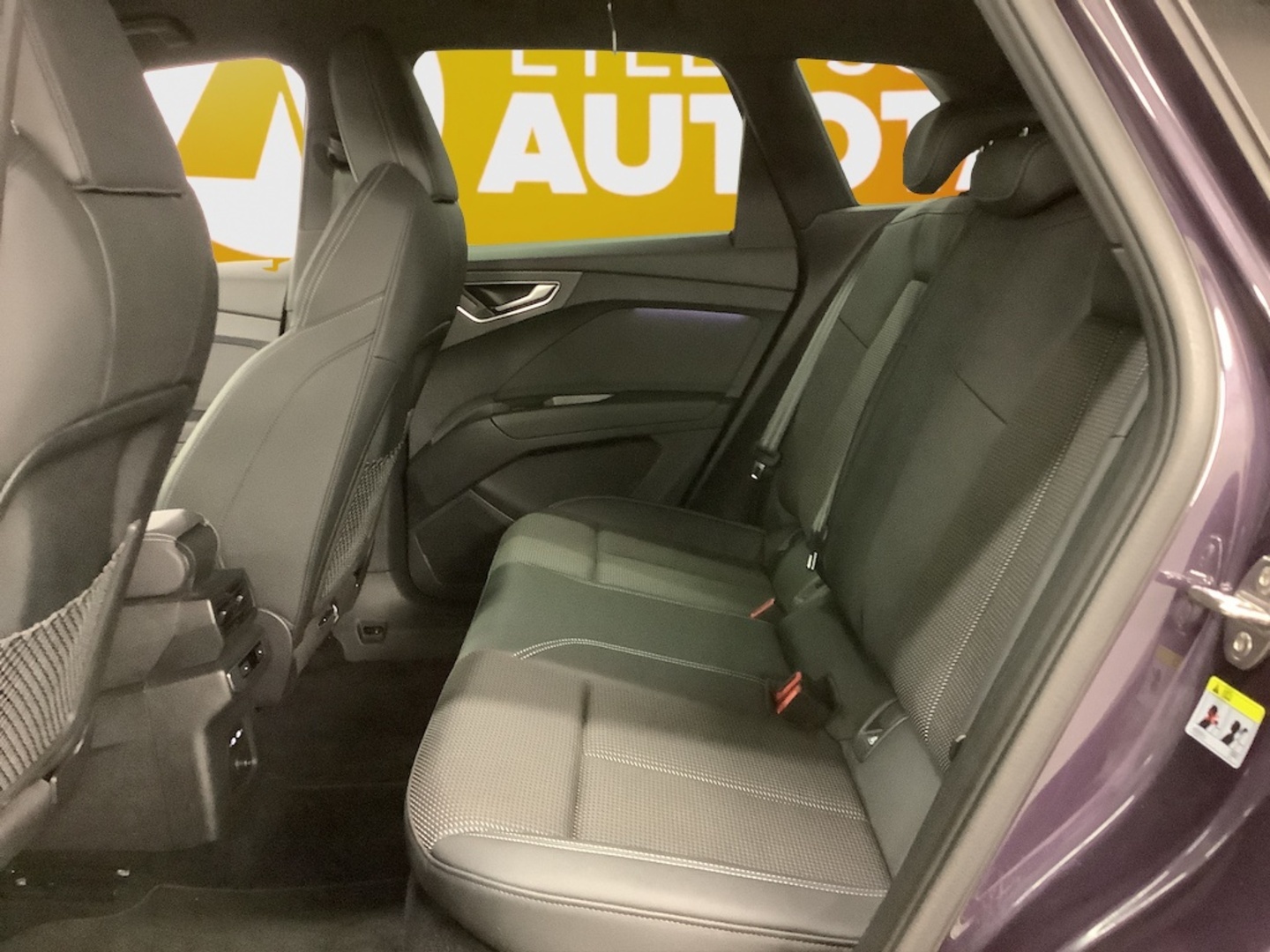 AUDI Q4 e-tron 2022