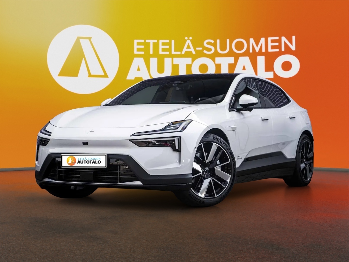 POLESTAR 4 2025
