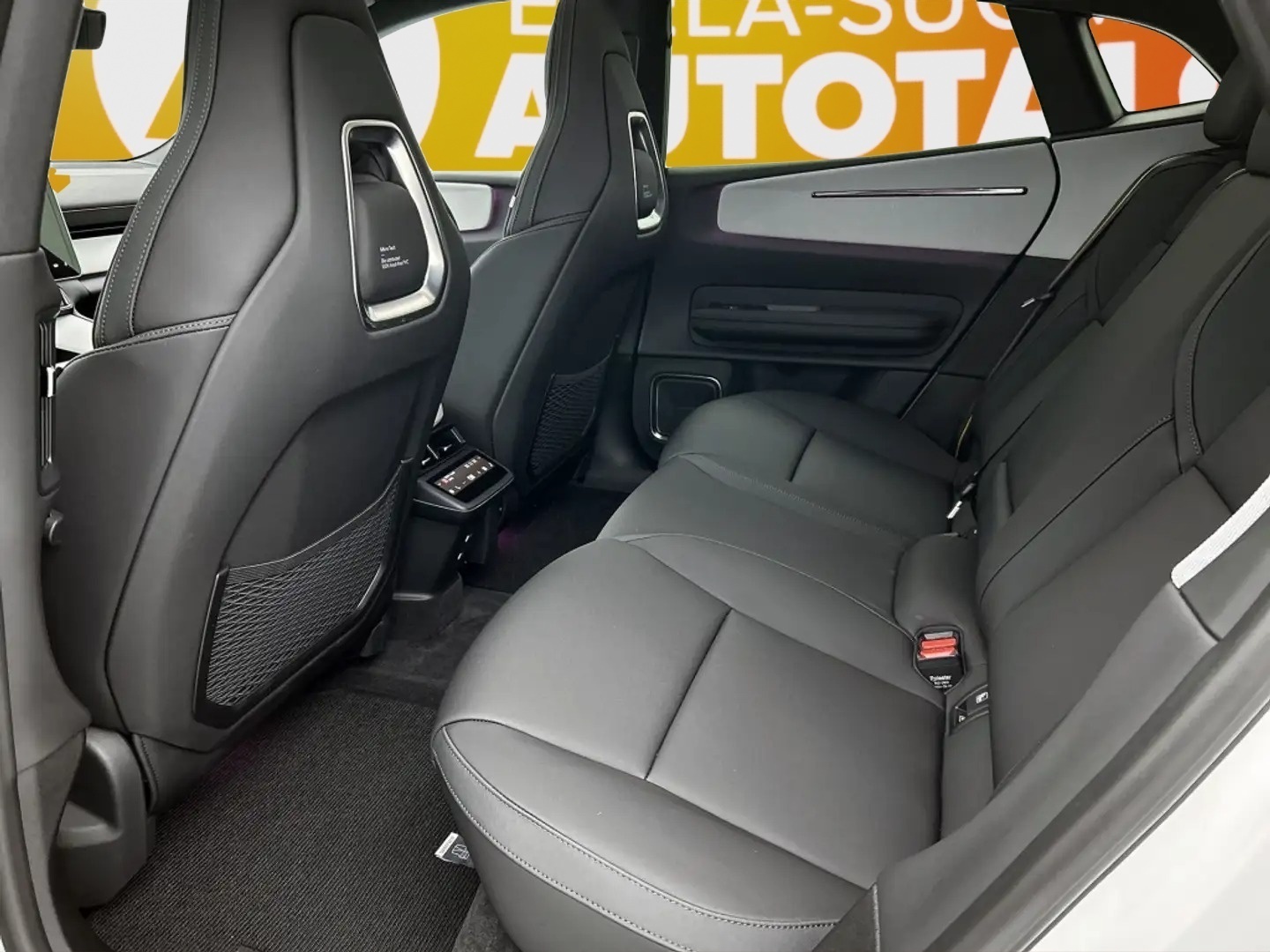 POLESTAR 4 2025