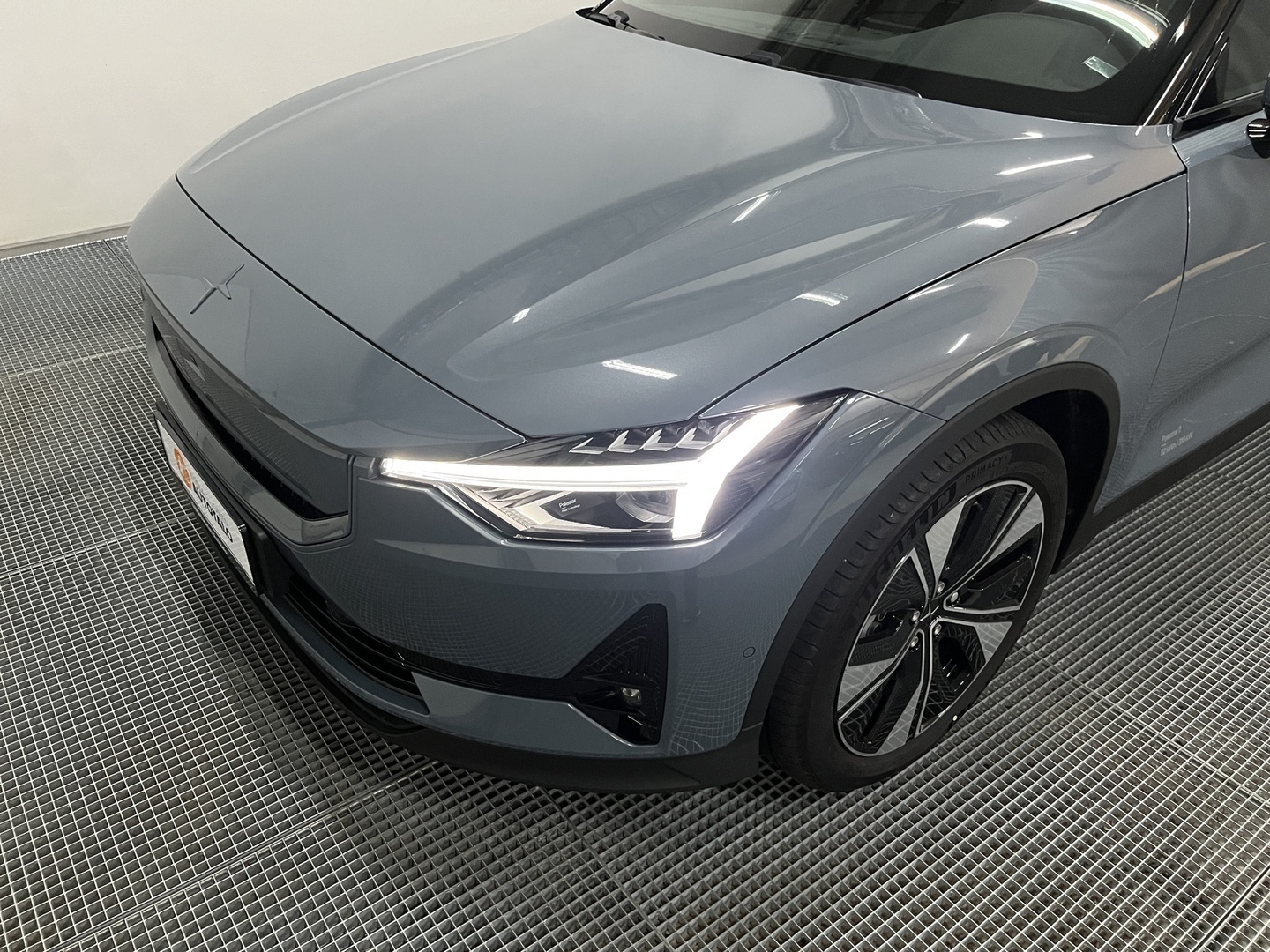 POLESTAR 2 2024