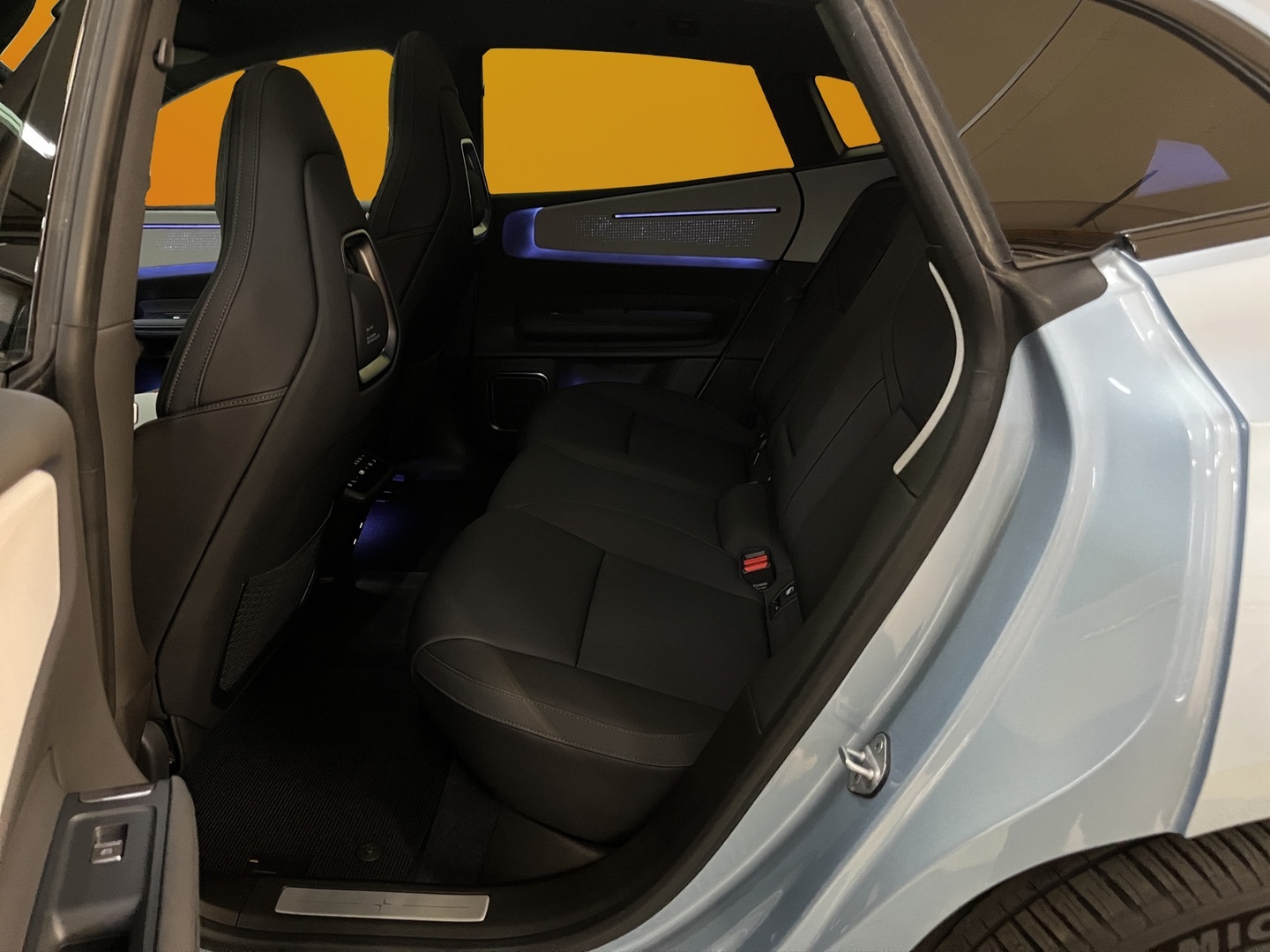 POLESTAR 4 2025