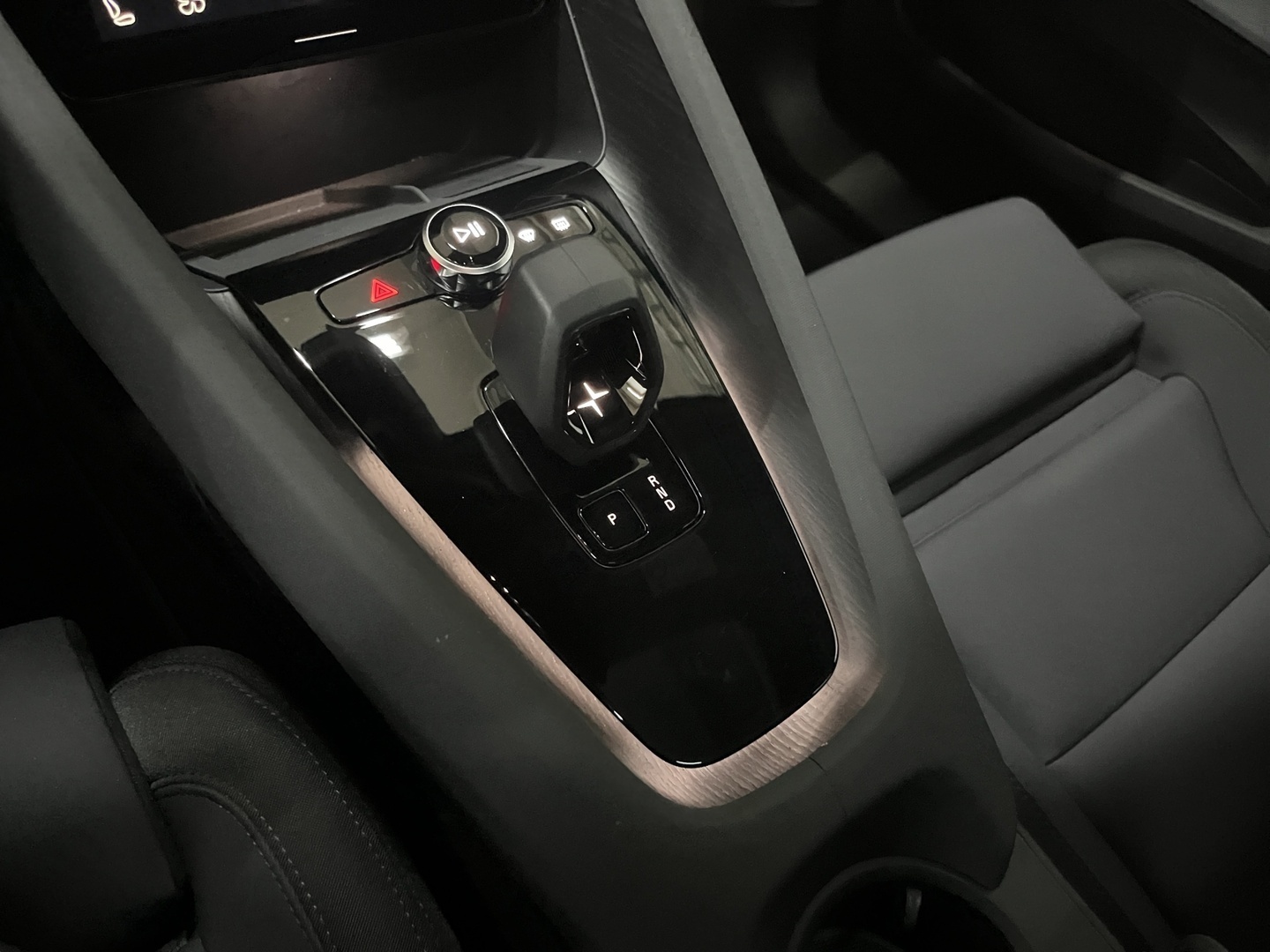 POLESTAR 2 2024
