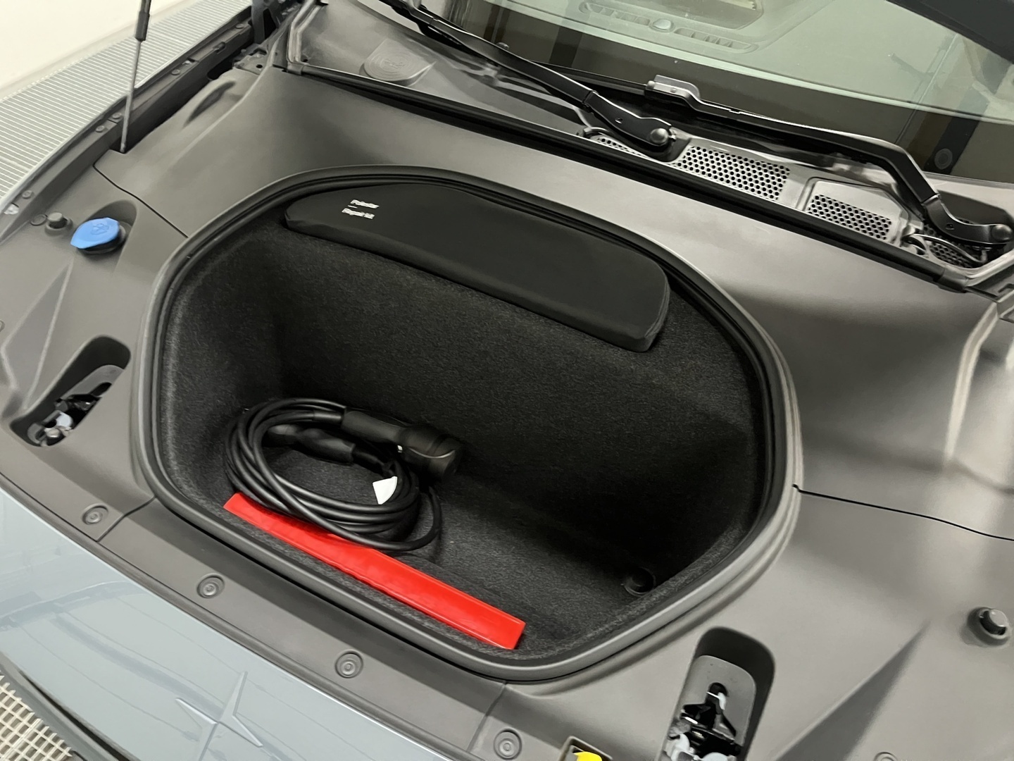 POLESTAR 2 2024