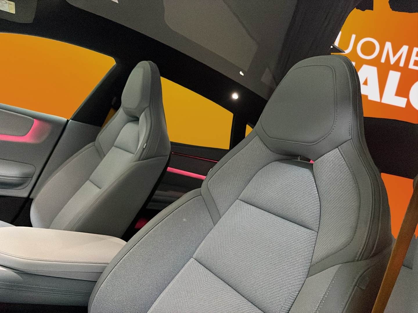 POLESTAR 4 2025