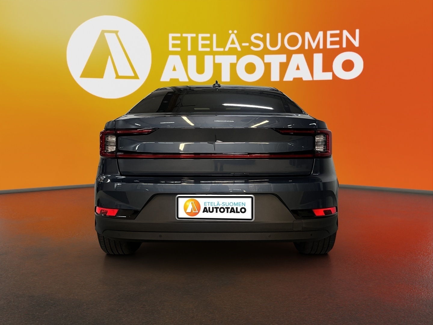POLESTAR 2 2024
